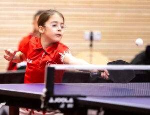 Aybige Feride Üstündağ, Berlin’de U11 Masa Tenisi Şampiyonu Oldu