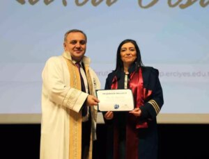 Erciyes Üniversitesi’nde 14 Mart Tıp Bayramı Töreni Düzenlendi