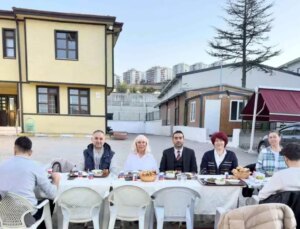 Eskişehir’de Çocuklar için Özel İftar Programı Düzenlendi