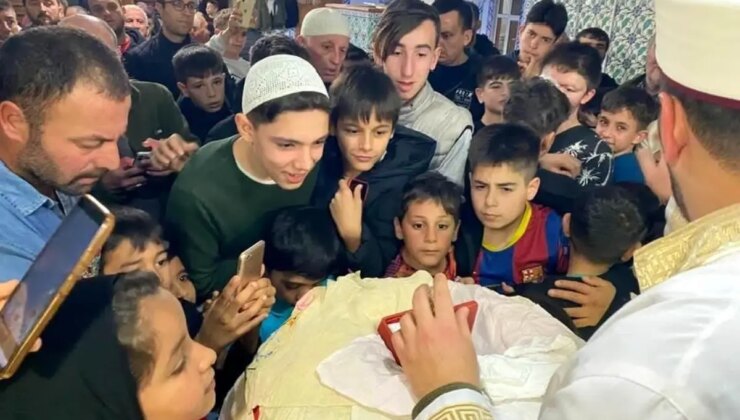 Ramazan Ayında Sakal-ı Şerif Ziyarete Açıldı