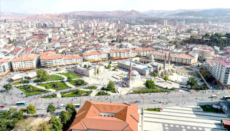 Sivas’ta Yaşlı Nüfus Artıyor: 2024 Verileri Açıklandı