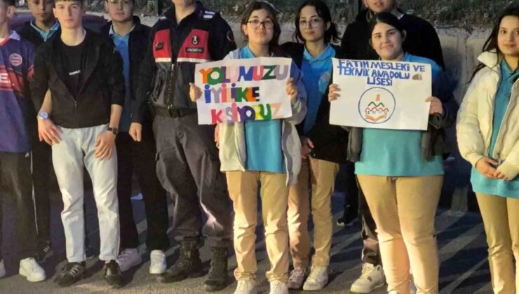 Yozgat’ta Öğrencilerden İftar İkramı