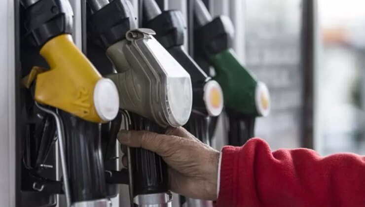 Petrol fiyatları dibe vurdu, akaryakıta dev indirim göründü