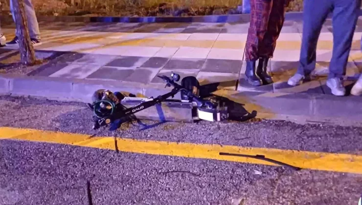 Çorum’da Elektrikli Scooter ile Otomobil Çarpıştı: Bir Yaralı