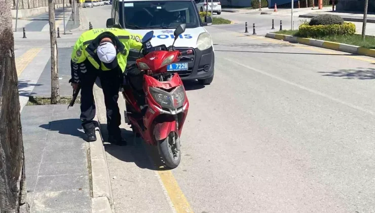 Çorum’da Motosiklet Kazası: Sürücü Yaralandı