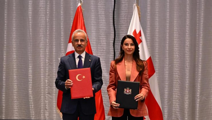 Türkiye-Gürcistan arasında 5 milyar dolarlık ticaret hacmi hedefi