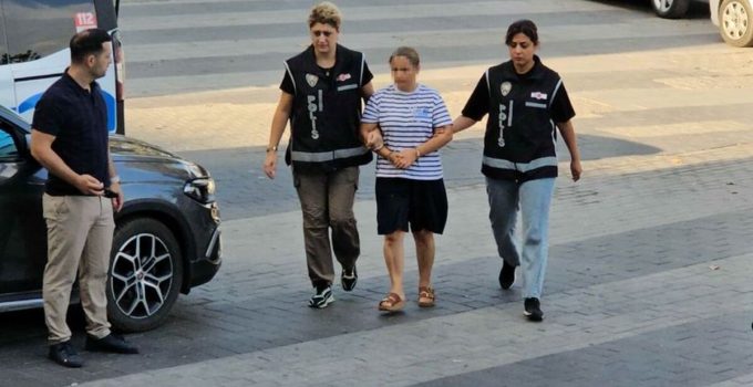 300 kişiyi ‘lüks tatil’ vaadiyle 15 milyon TL dolandırmışlar!