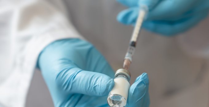 ABD Sağlık Bakanlığı, mRNA aşı projelerini sonlandırıyor