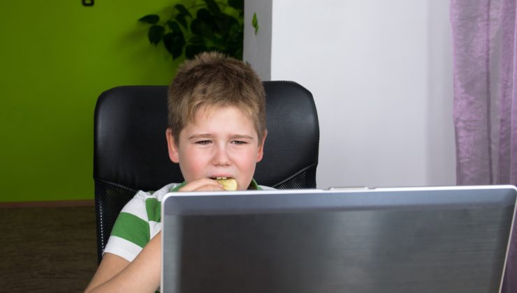Çocukluk çağı obezitesi kolon kanseri riskini artırıyor
