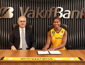 VakıfBank, Lorenne Teixeira’yı transfer etti!