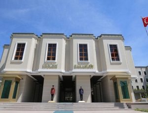 27 mülki idare amiri birinci sınıf mülki idare amirliğine yükseltildi