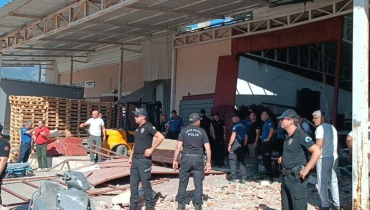 Antalya’da toptancı halinde patlama: 1 ölü, 3 yaralı