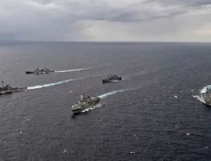 Asya’da sıcak saatler: Kuzey Kore gemisine uyarı ateşi