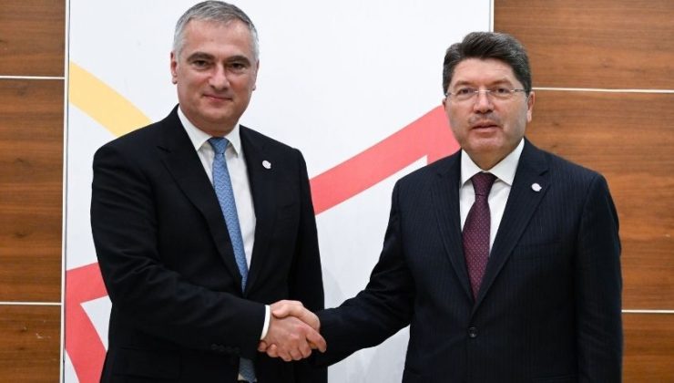 Bakan Tunç’tan Malta’da peş peşe görüşmeler