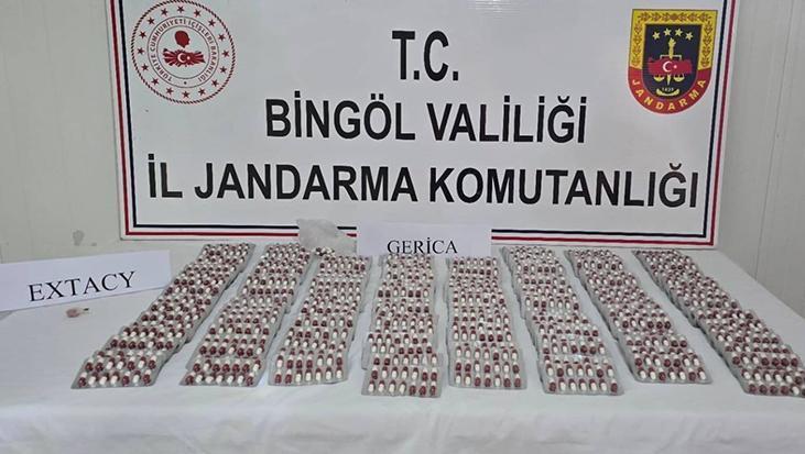 Bingöl'de düzenlenen operasyonlarda 109 kilogram esrar ele geçirildi