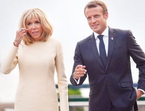 Brigitte Macron ‘Kadın’ olduğunu kanıtlayacak