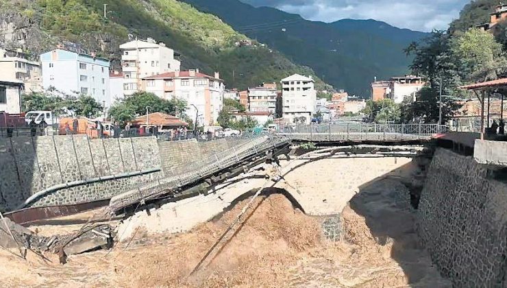 Doğu Karadeniz sele teslim