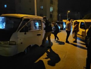 Dur ihtarına uymadı! Kaçarken polise çarptı