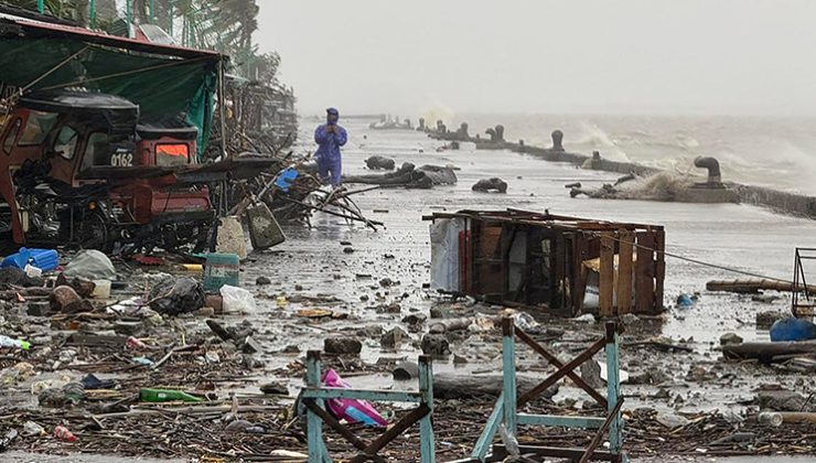 Filipinler’de önce muson yağmurları, ardından tayfunlar etkili oldu: 100 bin kişi etkilendi