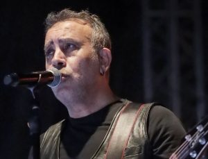 Haluk Levent, rekor kırdı
