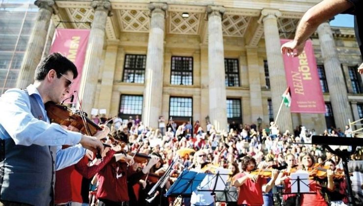 İsrail’e kültürel boykot çığ gibi büyüyor