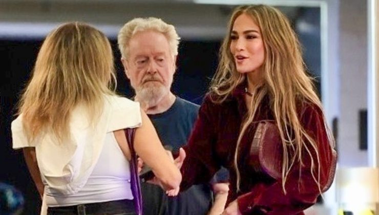 Jennifer Lopez Hollywood’un efsanevi yönetmeni Ridley Scott ile buluştu