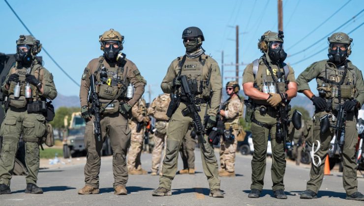 Kaliforniya’da ICE ajanlarına maske takma yasağı