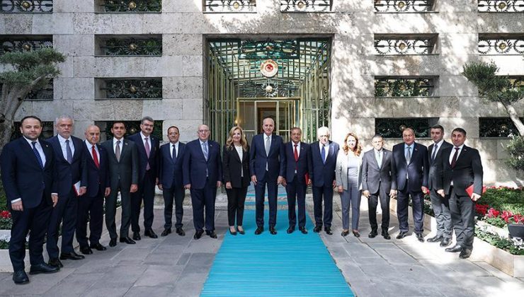 Meclis Başkanı Kurtulmuş, Türkiye, Azerbaycan ve KKTC’nin parlamentolar arası dostluk gruplarını kabul etti