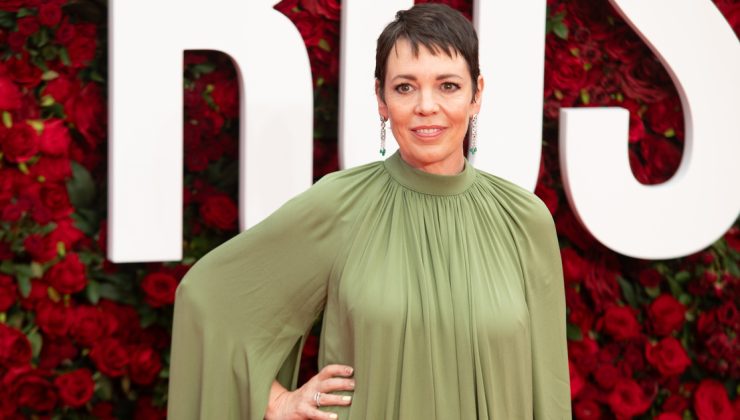 Olivia Colman: Seks sahneleri eşimi aldatıyor hissi veriyor