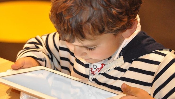 Sağlık Bakanlığı’ndan obezite ve dijital bağımlılığa karşı çocuk akademileri