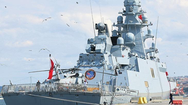 TCG İstanbul, milli silahlarla donatıldı