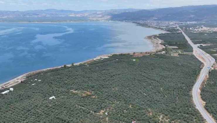 Türkiye'nin 5’inci büyük gölünde alarm! ‘Her geçen gün derinleşiyor’