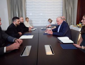 Ukrayna lideri Zelenski New York’ta Trump’ın temsilcisi ile bir araya geldi