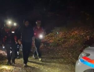 Uludağ’dan inmeye çalışırken mahsur kaldı; kurtarıldı