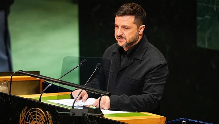 Zelenski: Rusya, NATO’yu ihlal ediyor
