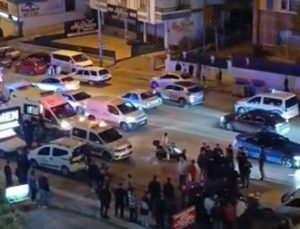 Ankara’da otomobili taşlanan sürücü bir kişiyi ezdi! O anlar kamerada