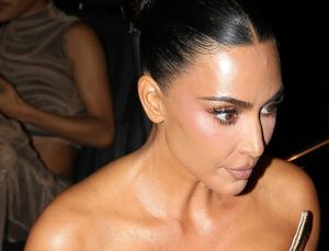 Ay’a ayak basışın sahte olduğuna inanan Kim Kardashian’a NASA’dan yanıt geldi