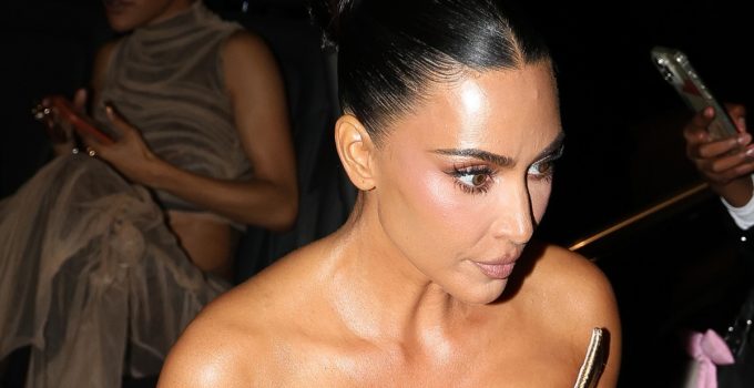 Ay’a ayak basışın sahte olduğuna inanan Kim Kardashian’a NASA’dan yanıt geldi