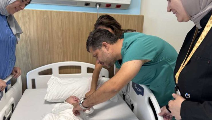 Bilimsel yayınlarda bildirilen 38. vaka! 20 günlük bebeğe iman tahtası yapıldı