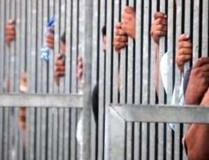 Bir Filistinli daha İsrail hapishanelerinde hayatını kaybetti