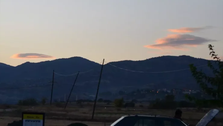 Çorum Semalarında Mercek Bulutu Oluştu