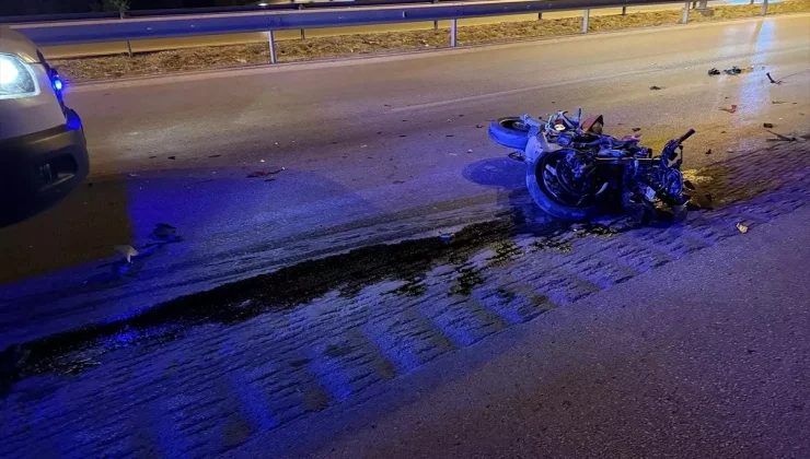Çorum’da Motosiklet Tırla Çarpıştı: Sürücü Hayatını Kaybetti
