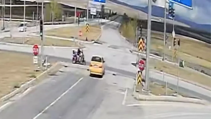 Çorum’da Ticari Taksi ile Motosiklet Çarpıştı: 1 Yaralı