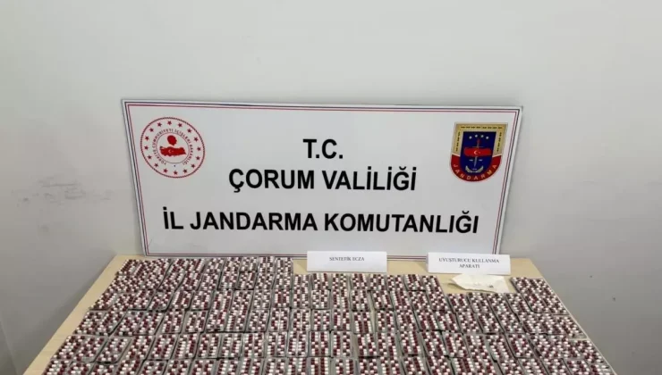 Çorum’da Uyuşturucu Operasyonu: 3 Bin 895 Adet Sentetik Ecza Ele Geçirildi