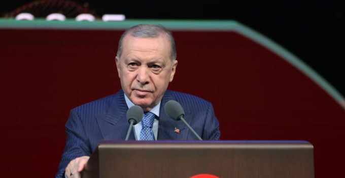 Cumhurbaşkanı Erdoğan’dan Erhürman’a tebrik mesajı