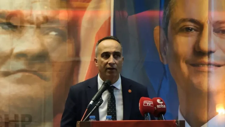 Dinçer Solmaz, CHP Çorum İl Başkanı Olarak Yeniden Seçildi