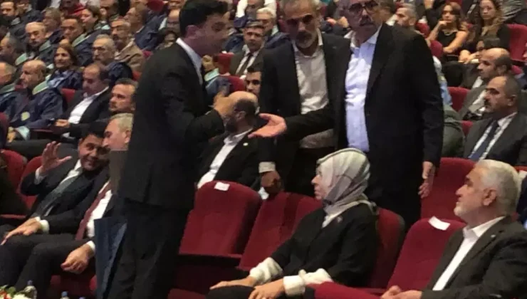 Diyarbakır’daki törende protokol krizi! DEM’li eş başkanlar salonu terk etti