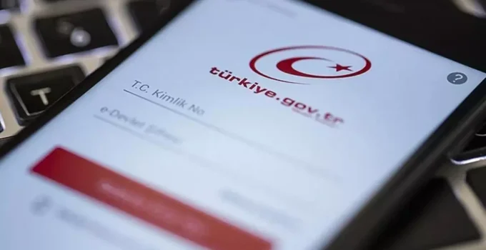 E-Devlet’te yeni dönem! Hizmeti duyan platforma akın ediyor