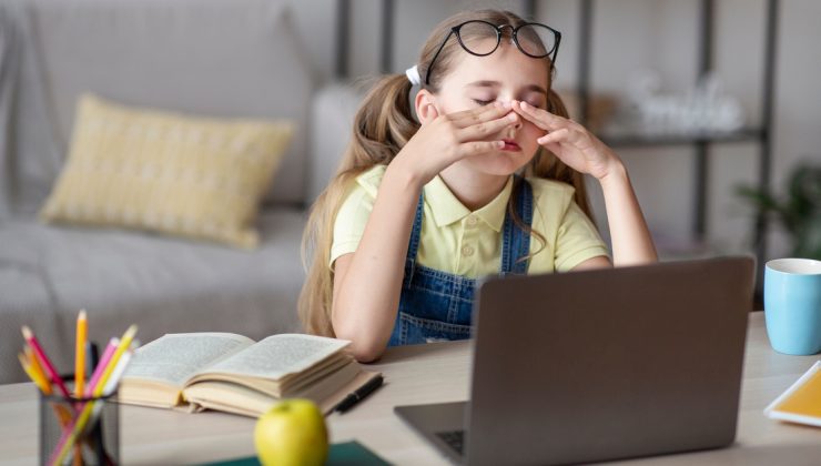 Ekran bağımlılığı uyarısı: Çocuklarda gözlük kullanımı arttı
