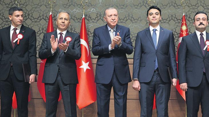 Genç kaymakamlara sosyal medya uyarısı: PR çalışmalarına alet edene toleransımız yok
